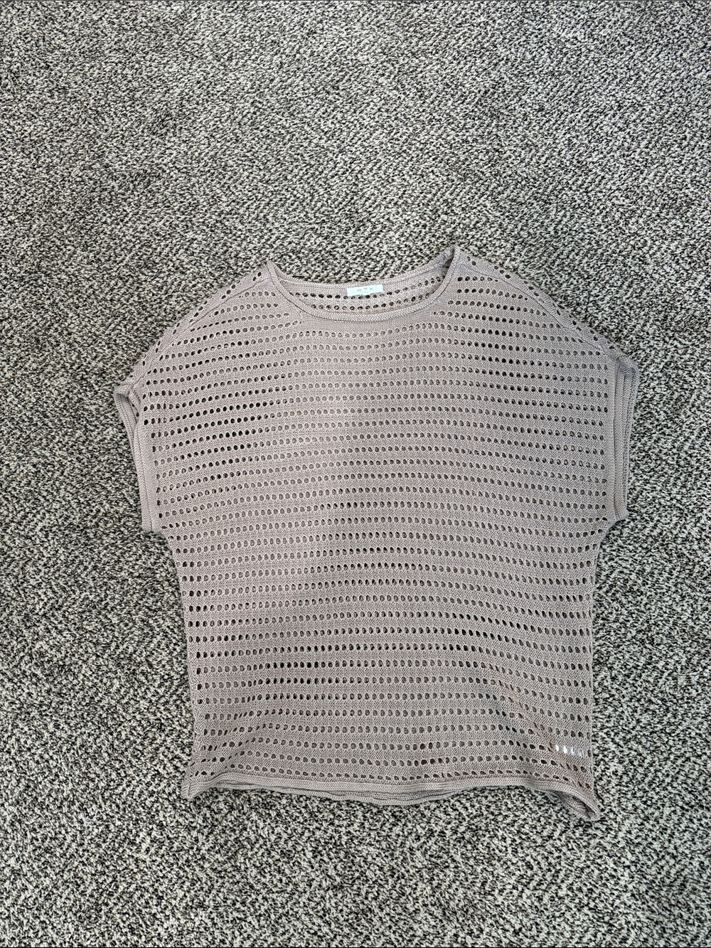 Open knit dolman light sweater